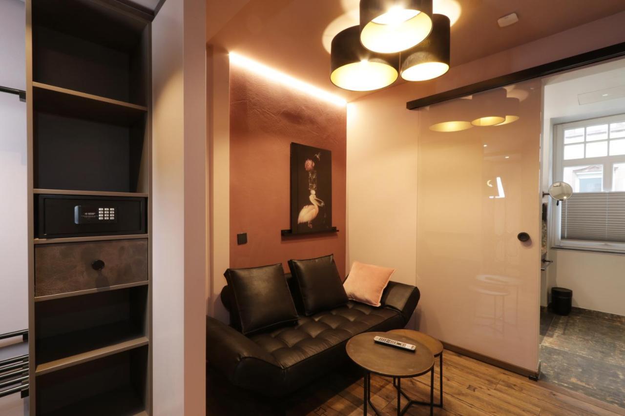 Reinhardts Hotel บูเคน ภายนอก รูปภาพ
