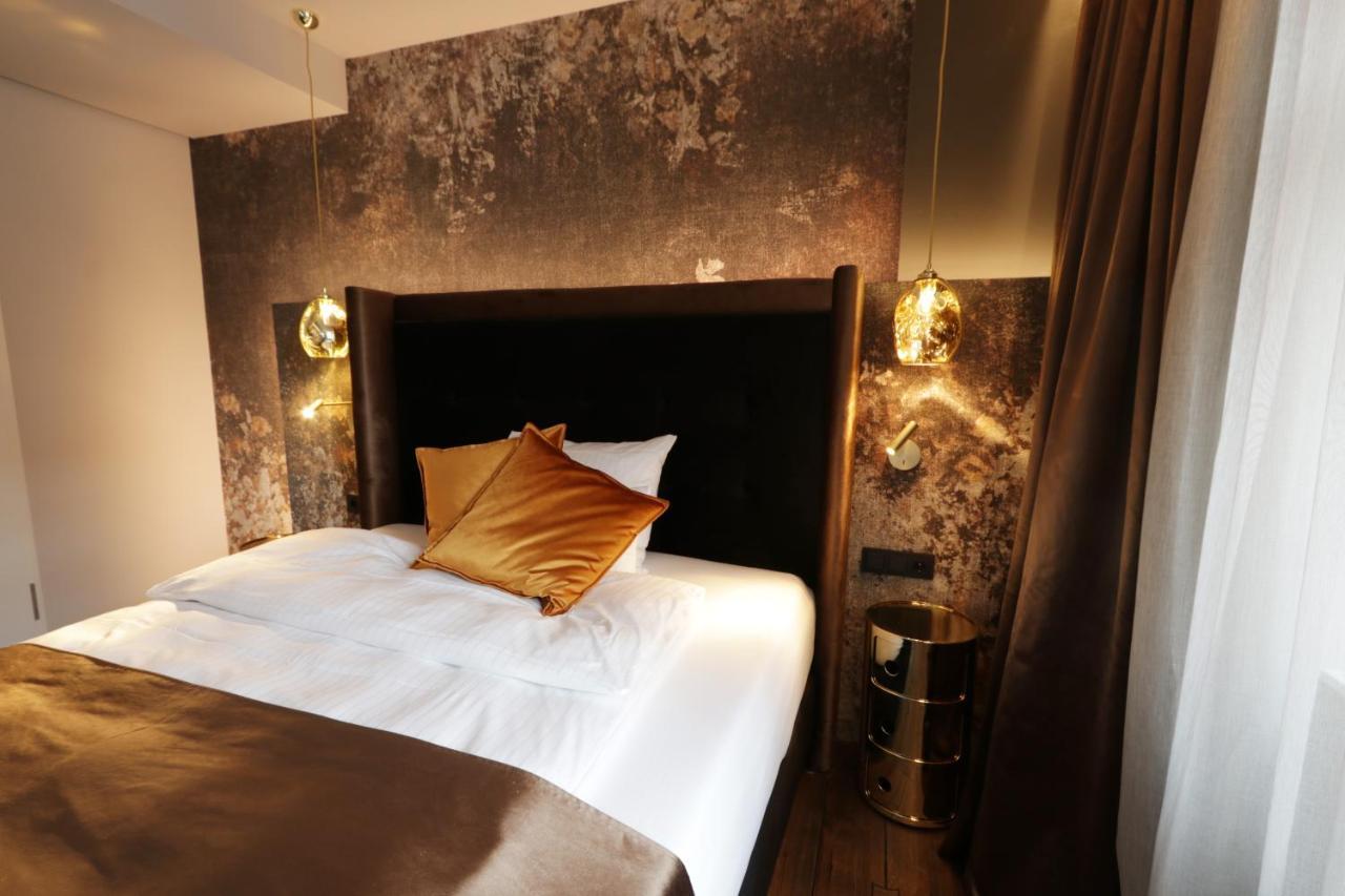 Reinhardts Hotel บูเคน ภายนอก รูปภาพ